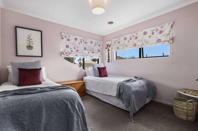 4 Helmsdale Court Huntington_13