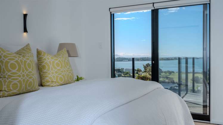 29 Soleares Avenue Mount Pleasant_25