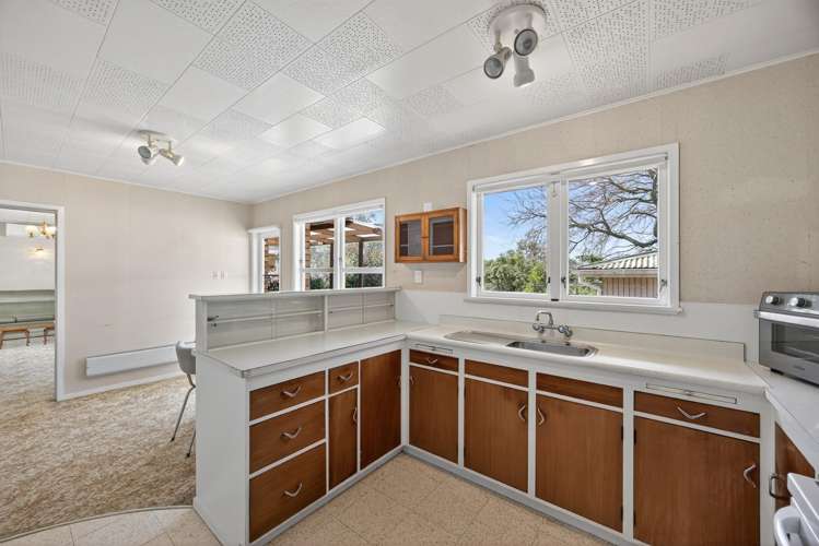 16 Cascades Road Pakuranga Heights_7