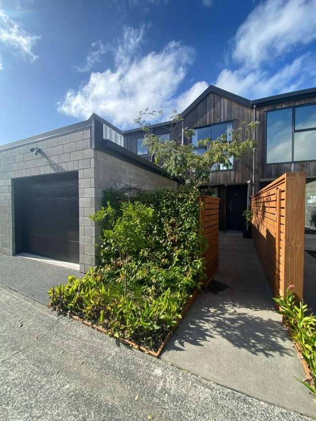 101 Bonair Crescent 1627_1