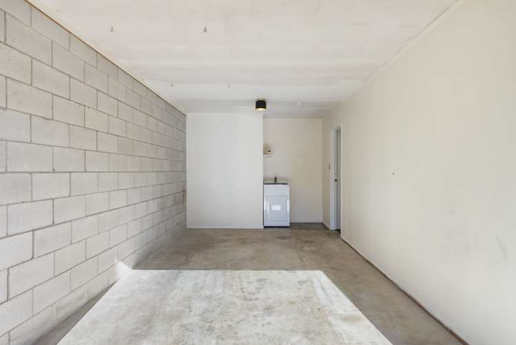 2/49 Butley Drive Farm Cove_10