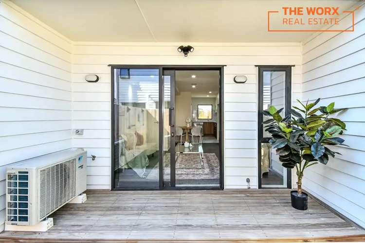 4 & 6/32 Beaumonts Way Manurewa_8