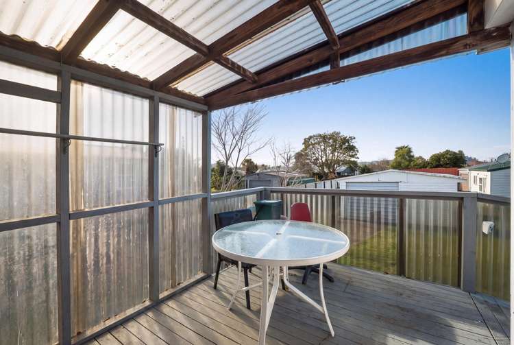 17 Queen Street Waihi_9