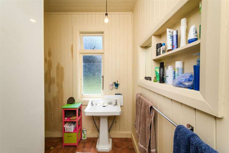 56 Wightman Road Sanson_17