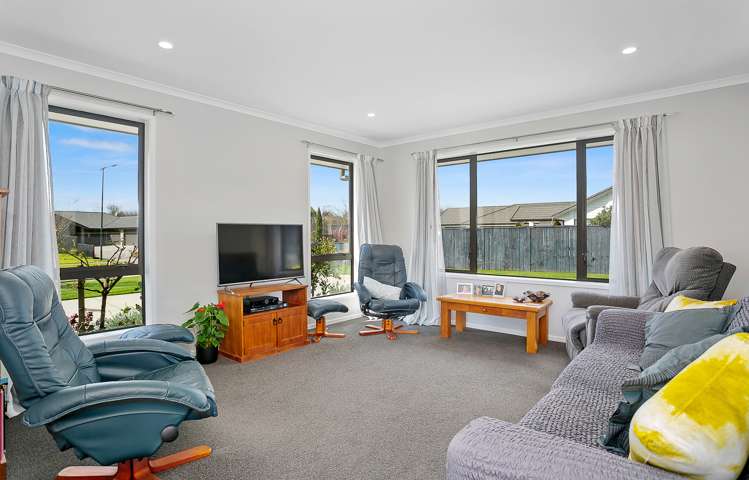 13 Mahy Way Leamington_7