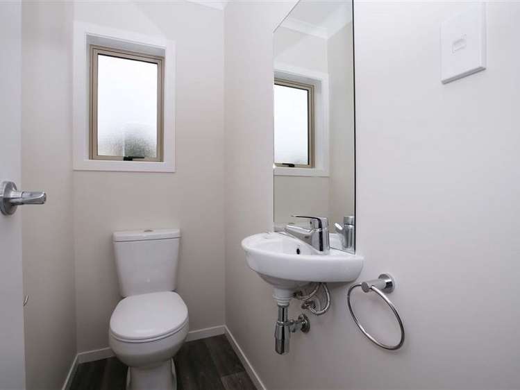 3/52 Cook Street Hamilton East_8