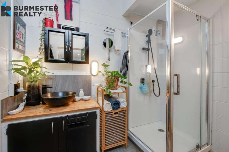 29k Springs Road Parakai_7