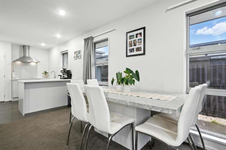 8 Helmore Street_3