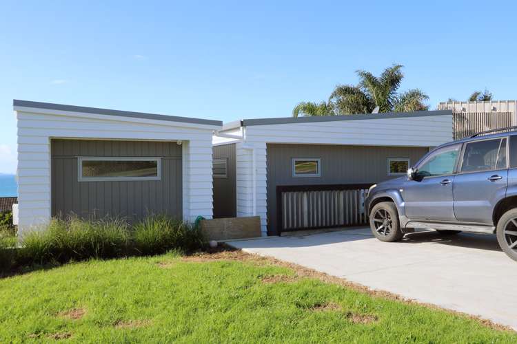 27 Taranga Road Langs Beach_6