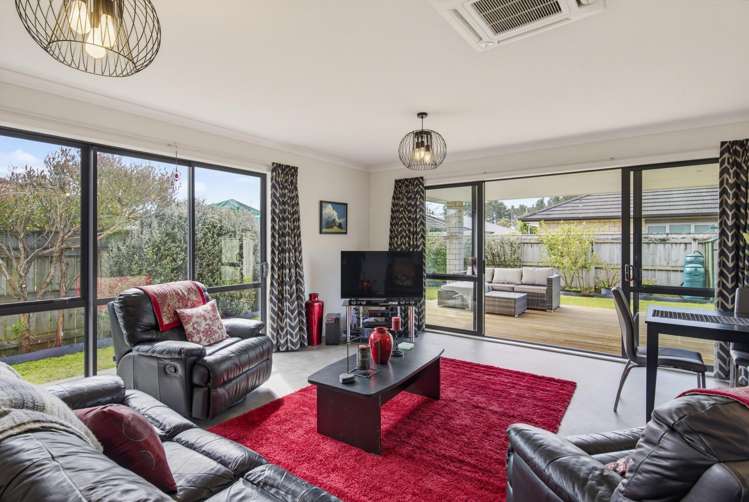 56 Waterstone Avenue Paraparaumu_1