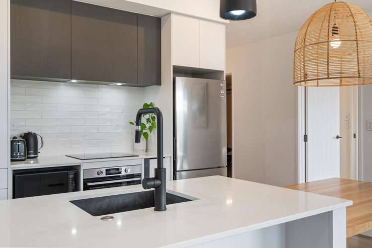 7 Ngaire Way Papamoa Beach_16