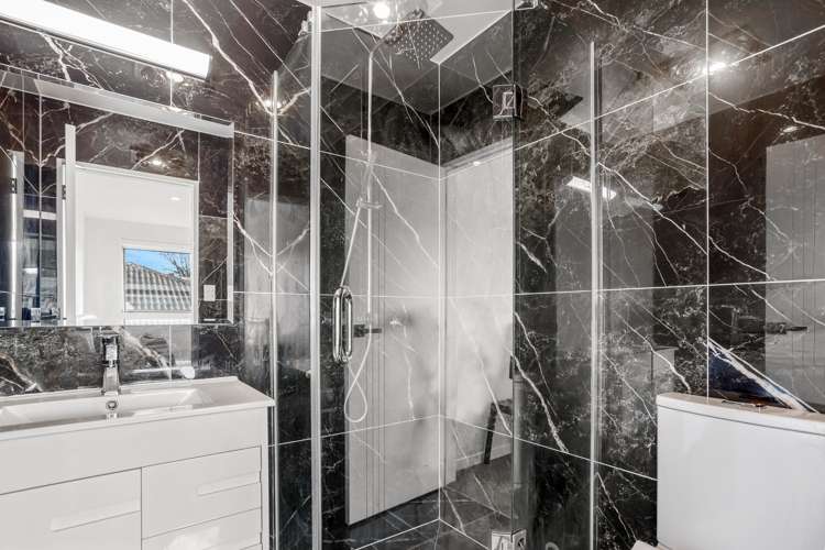 12 Shahkot Way Papatoetoe_6