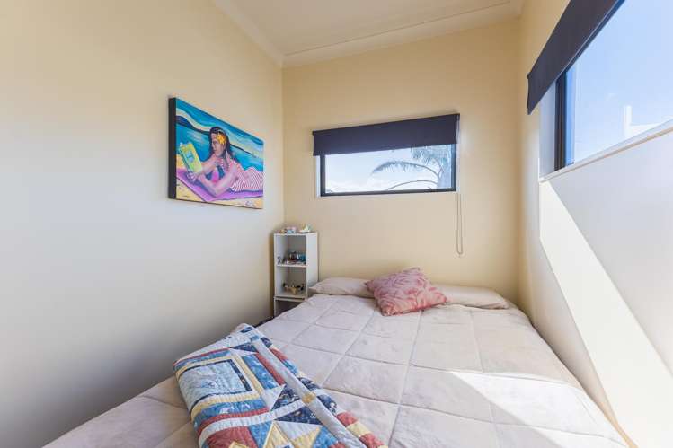 3 Shearwater Rise Paraparaumu Beach_18