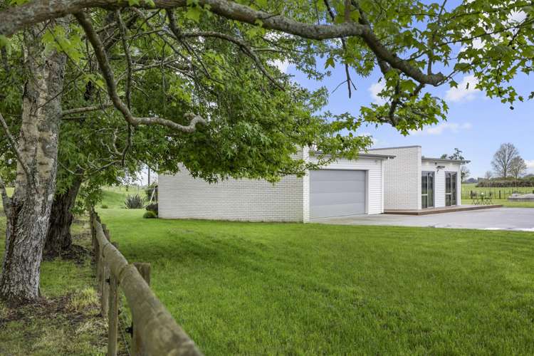 112 Cochrane Road Ngahinapouri_18