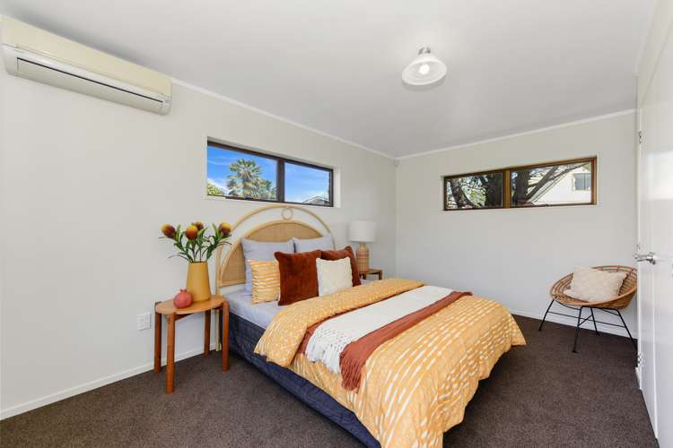 4 Sharpley Place Chartwell_10