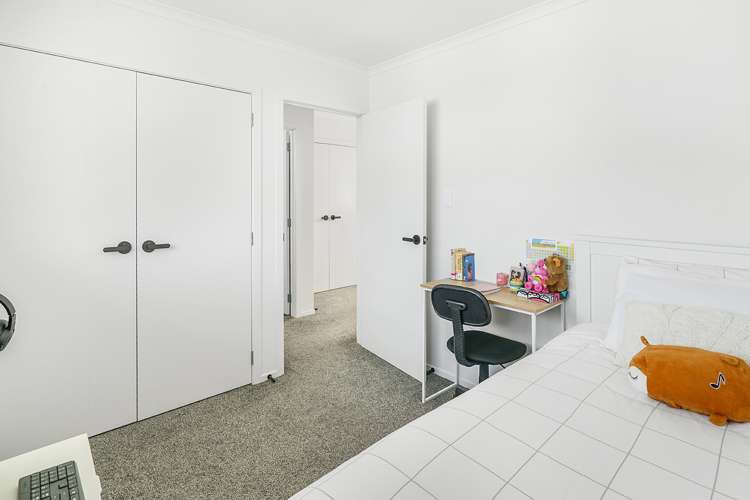 2/12 Liston Crescent Hillcrest_12