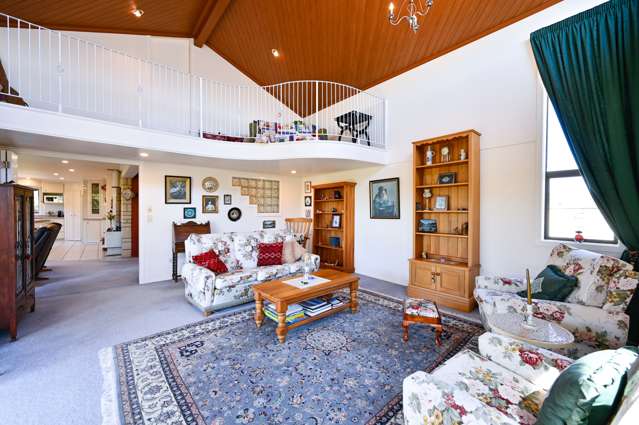 4 Bremner Crescent Stoke_3