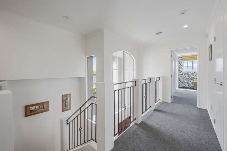 23 Hayward Rise Owhata_15