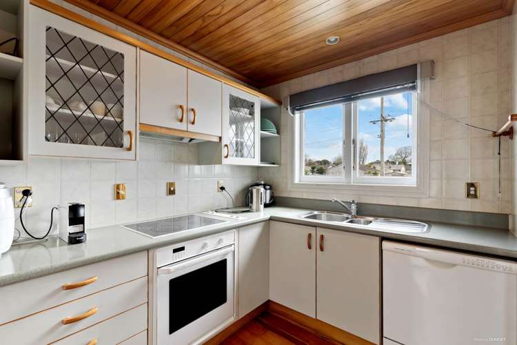 20a View Road Papakura_11