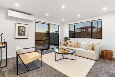8 Renata Crescent_4
