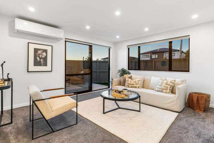 8 Renata Crescent_4