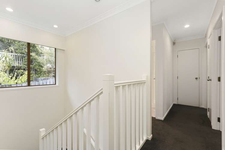 83 Woodfern Crescent Titirangi_8