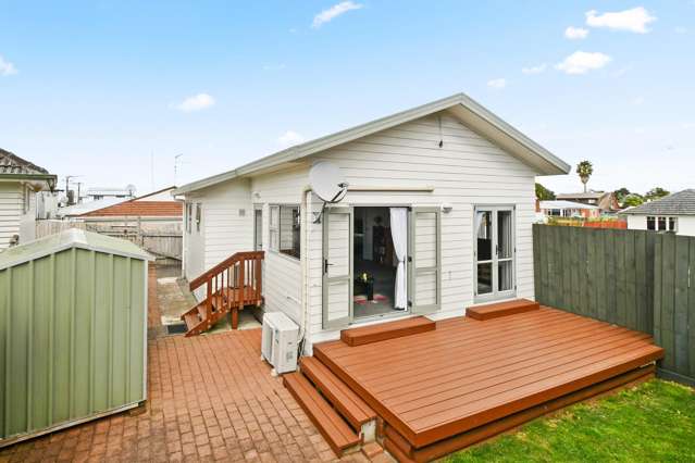 42a McDougall Street Manurewa_1