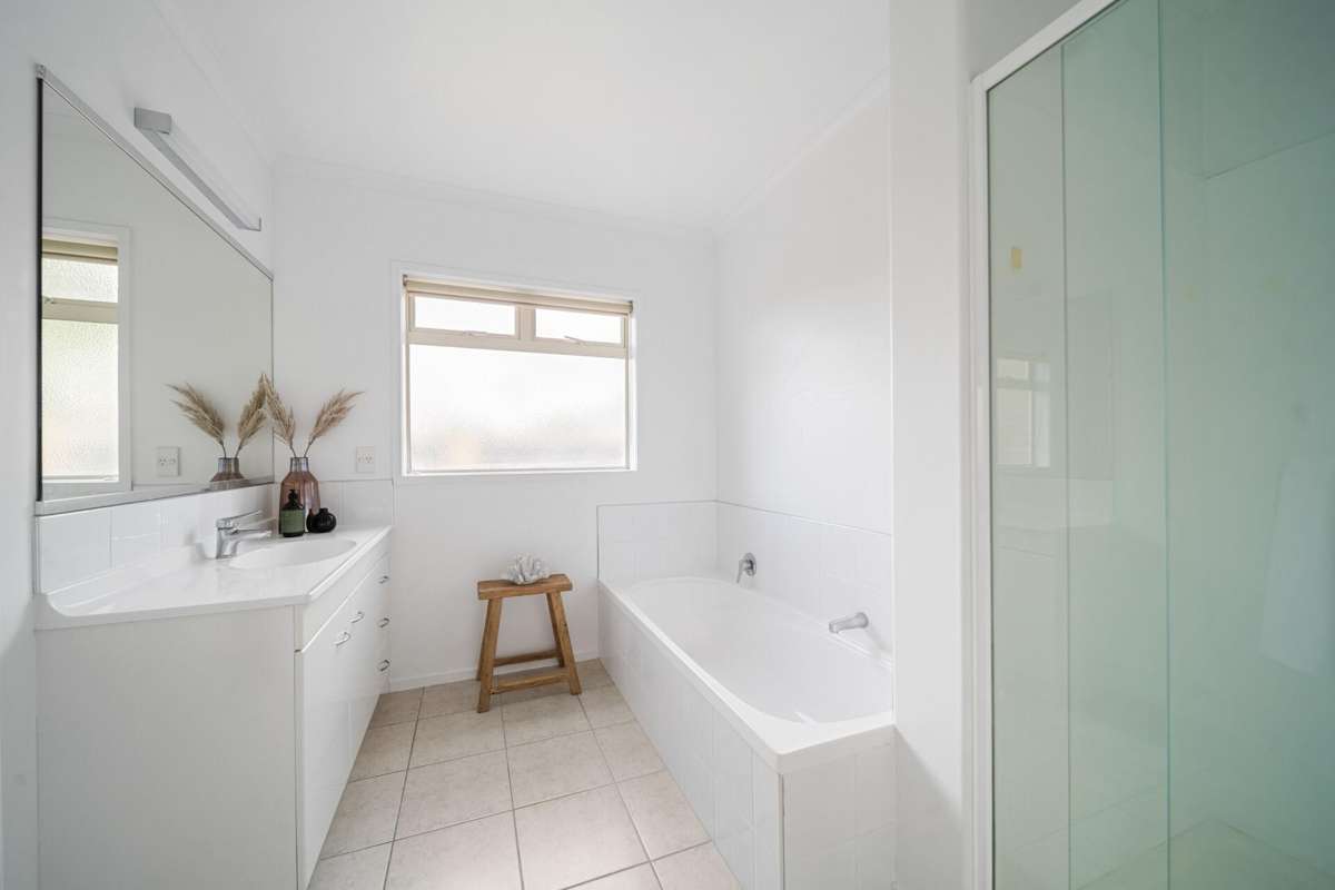 657 Gloucester Road_3
