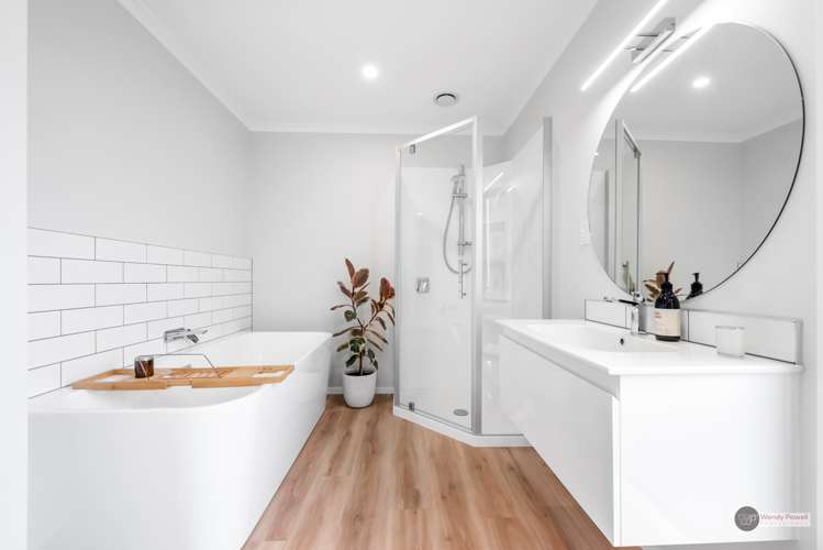 11 Desert Gold Lane Wallaceville_14