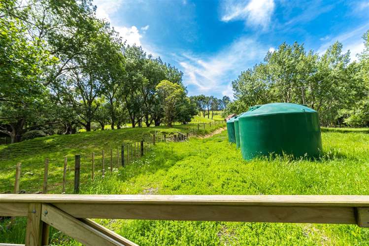 863 Weranui Road Wainui_19