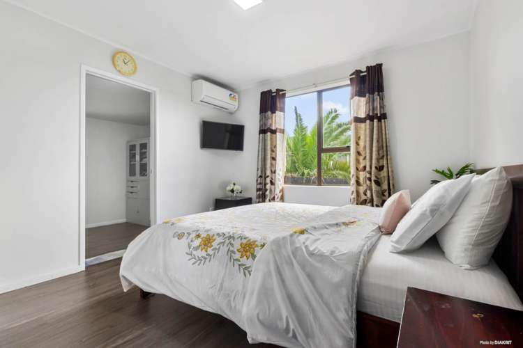 106 Bruce Mclaren Road Henderson_6