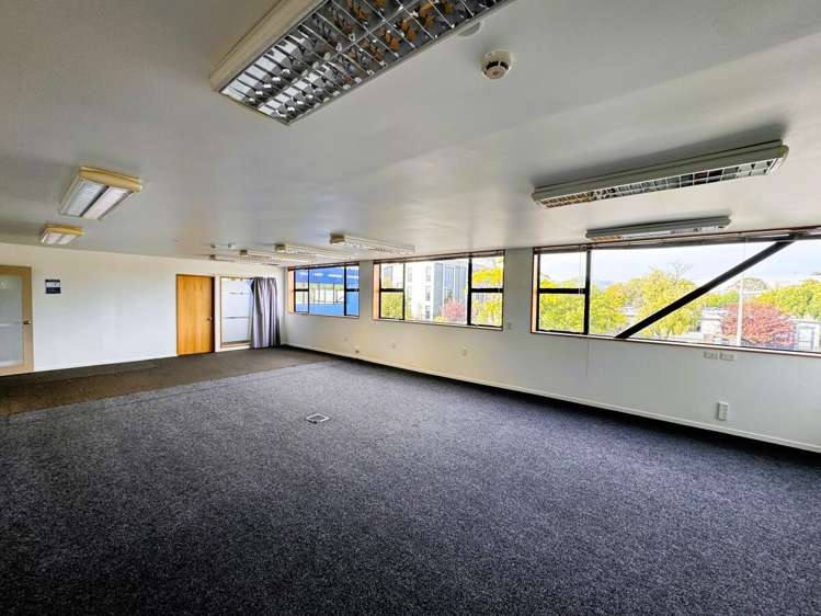 55 Ferry Road City Centre_6