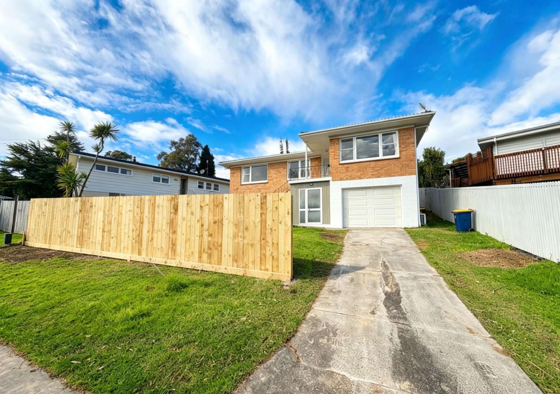 4 Ayton Drive Totara Vale_0