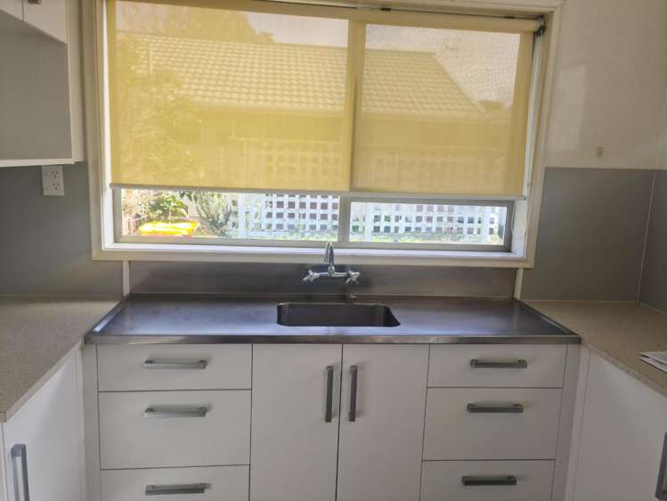 16 High Street Eltham_5