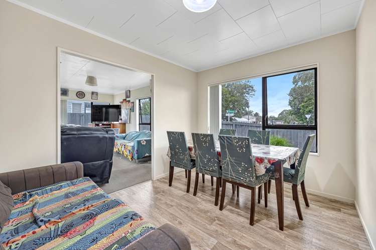 133 Shifnal Drive Randwick Park_8