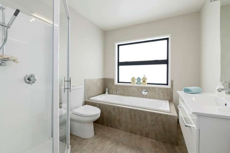 935a East Coast Road Torbay_13