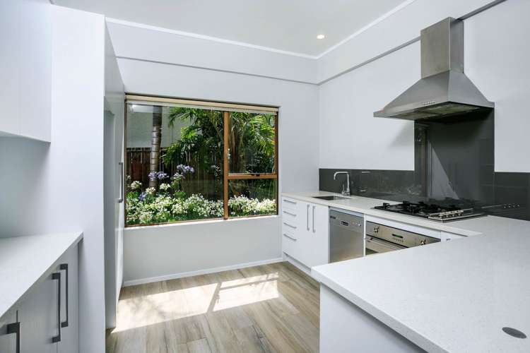 14 Galaxy Drive Mairangi Bay_9