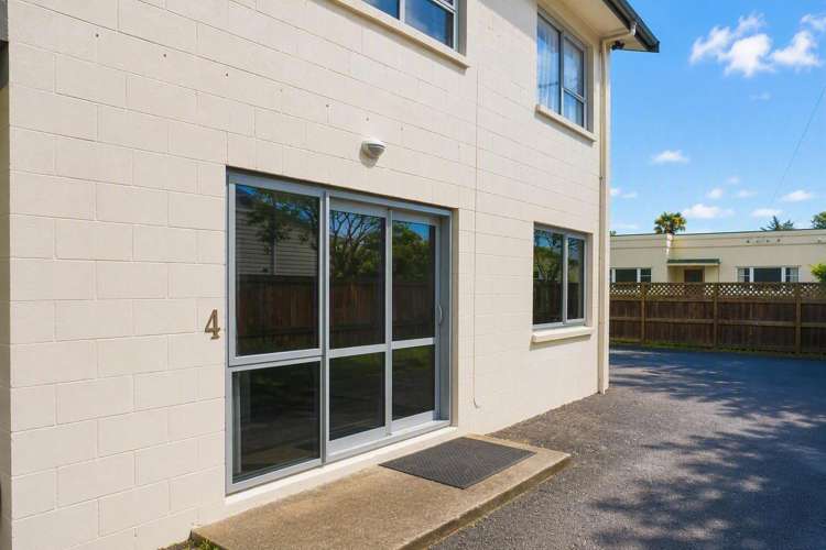 4/103 Nixon Street_0