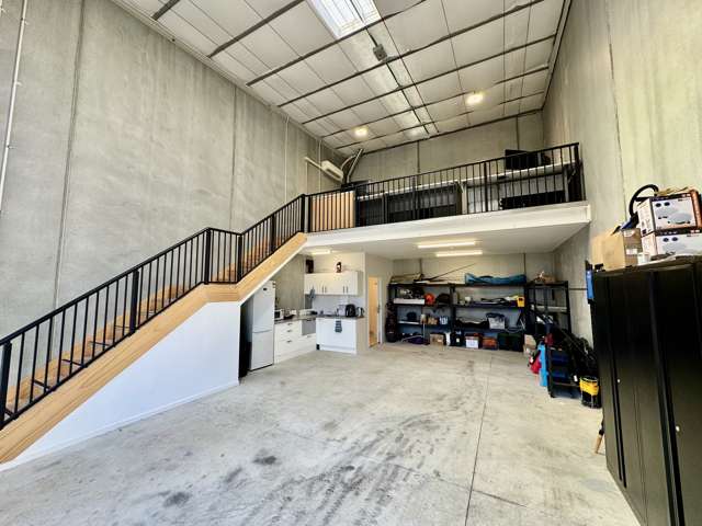 62/36 Peters Way Silverdale_3