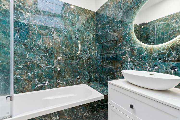 33 Queen Street Mount Victoria_11
