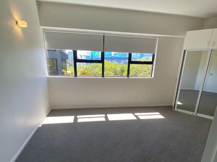 4B/142 Vincent Street City Centre_6