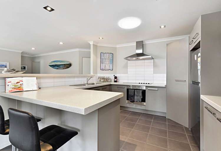 23 Columbia Crescent Beachlands_8