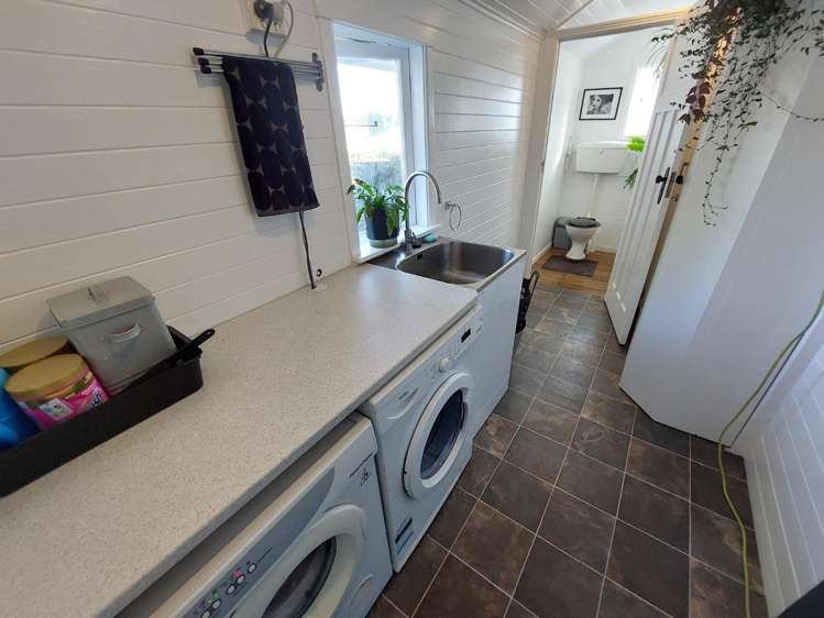 334 West Coast Road Glen Eden_13