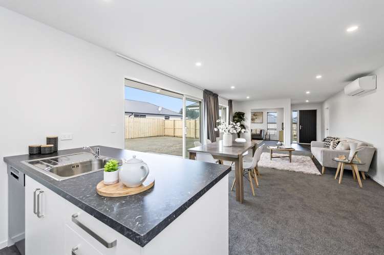 70 Jean Archie Drive Rolleston_11