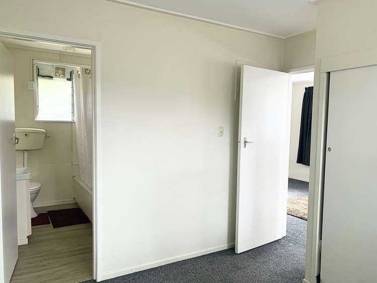 11a Captain Scott Road Glen Eden_11