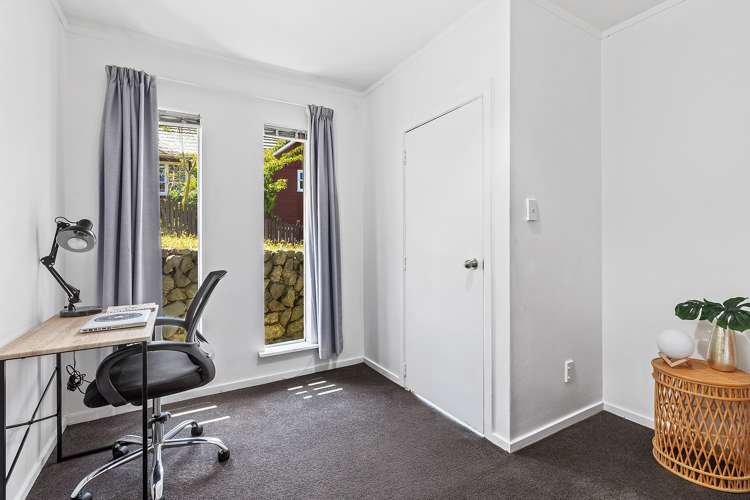 1b Sandhurst Way Crofton Downs_11