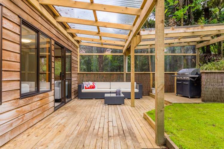 20 York Road Titirangi_15