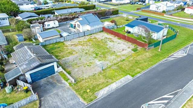 5 Queen Street Foxton Beach_2
