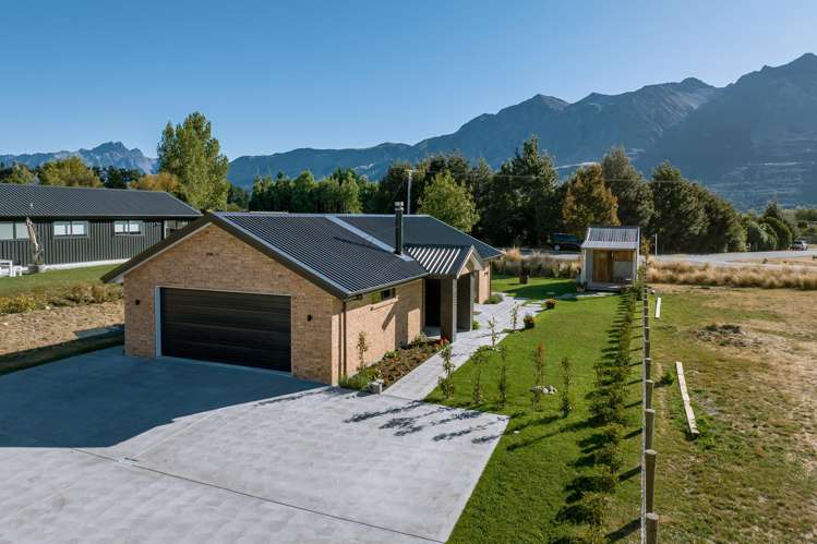 6 Shiel Street Glenorchy_25