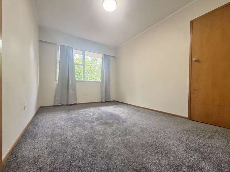 122 Whangaparaoa Road_5